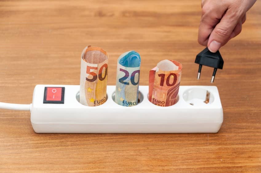 Como poupar dinheiro na conta da luz
